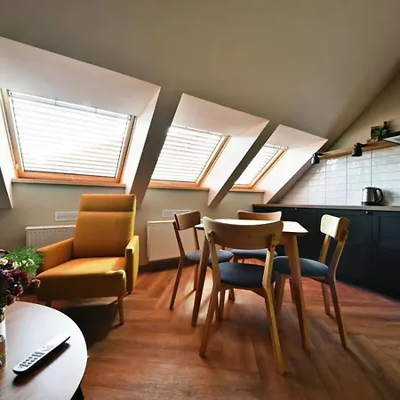 Domillion New Modern Old Town 14 Ppl U2c2 Casa vacanze